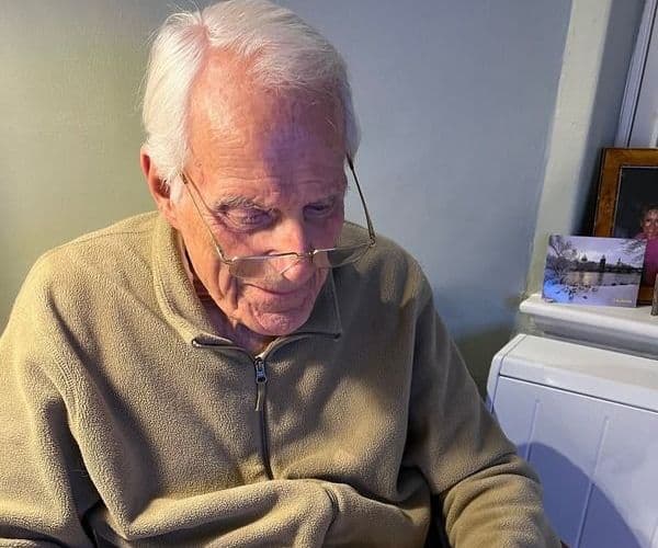 Senior person 65 plus